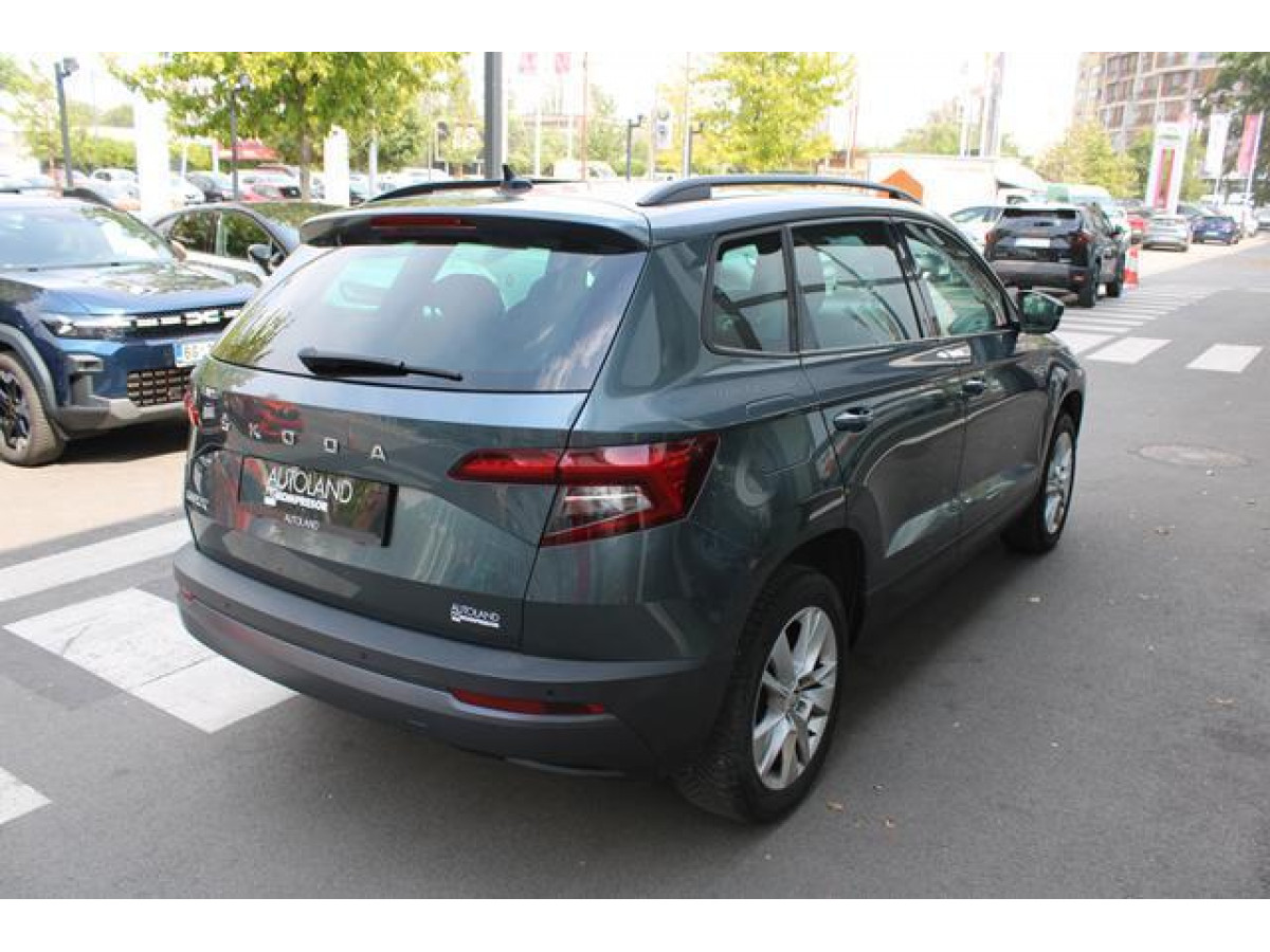 Škoda Karoq 1.5 TSI STYLE DSG 