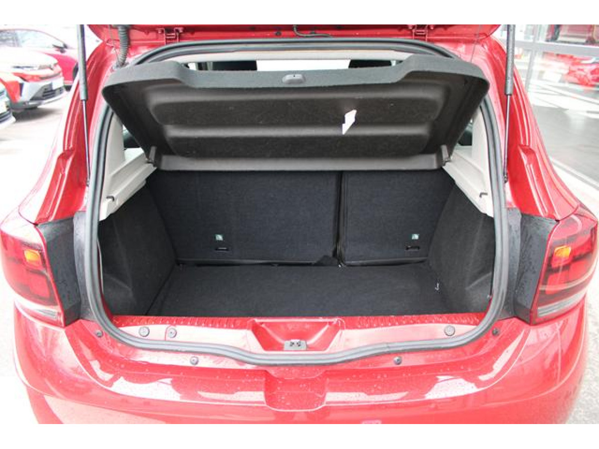 Dacia Sandero 1.2 Essential 