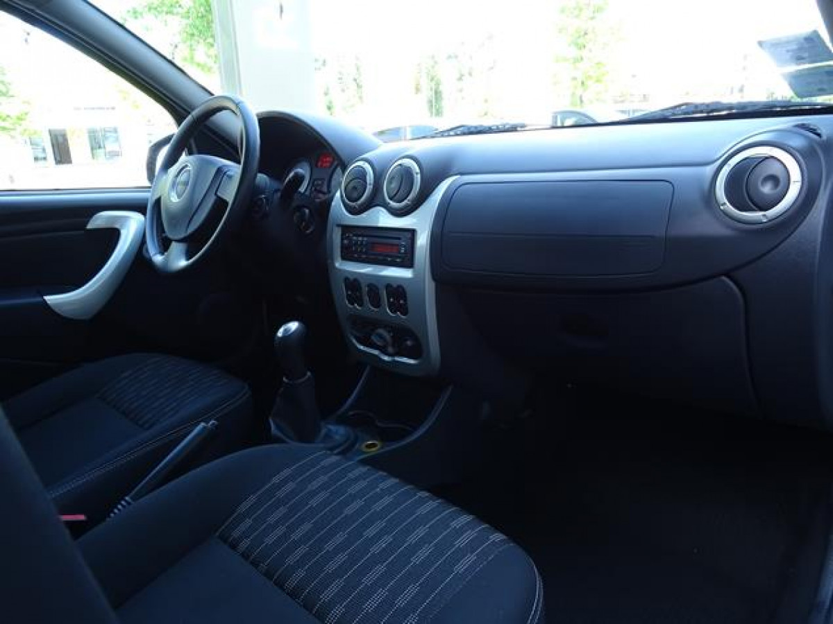 Dacia Sandero 1.4 Black Line 