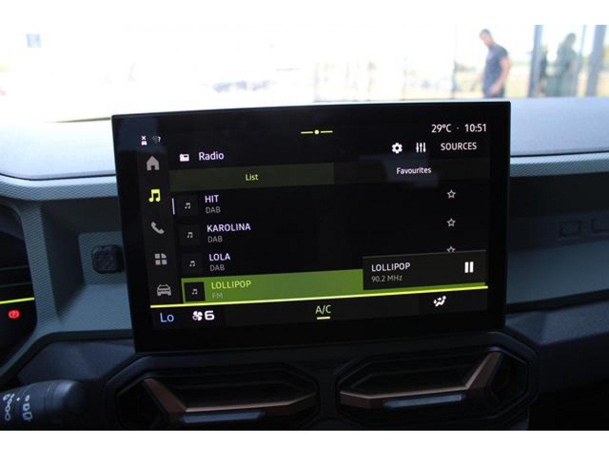 Dacia Duster 1.6 E-TECH HYB. AUT 
