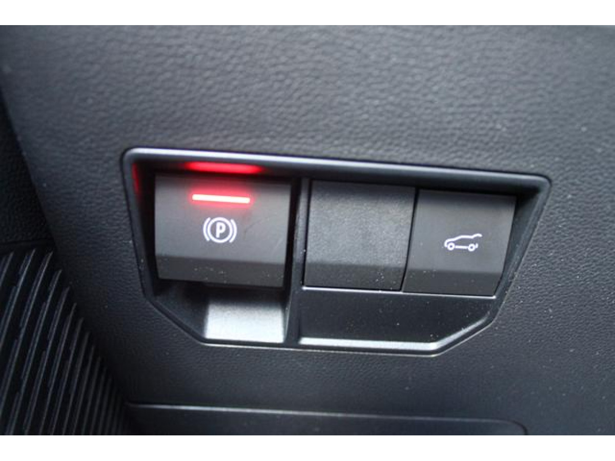 Dacia Bigster 1.8 HYBRID AUT 