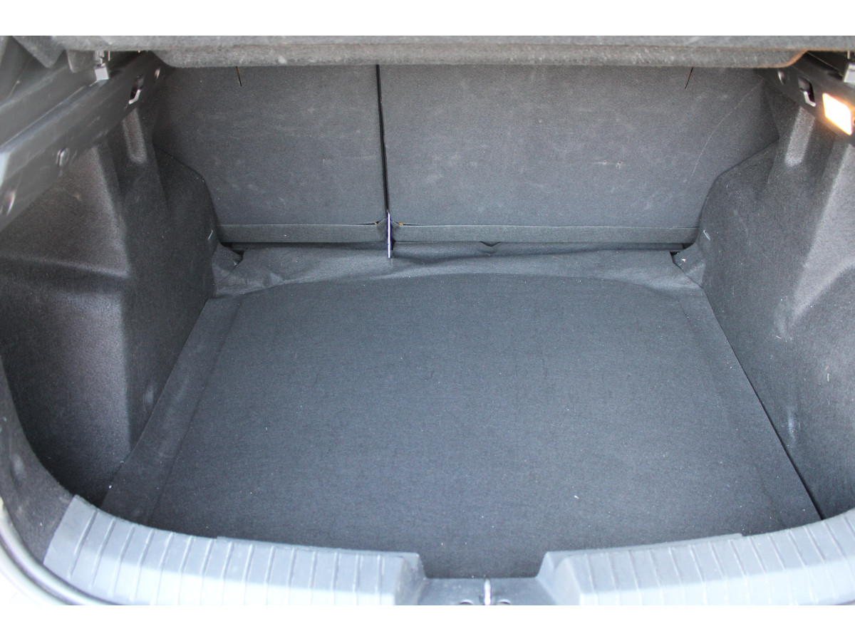 Dacia Duster 1.6 E-TECH HYB. AUT 