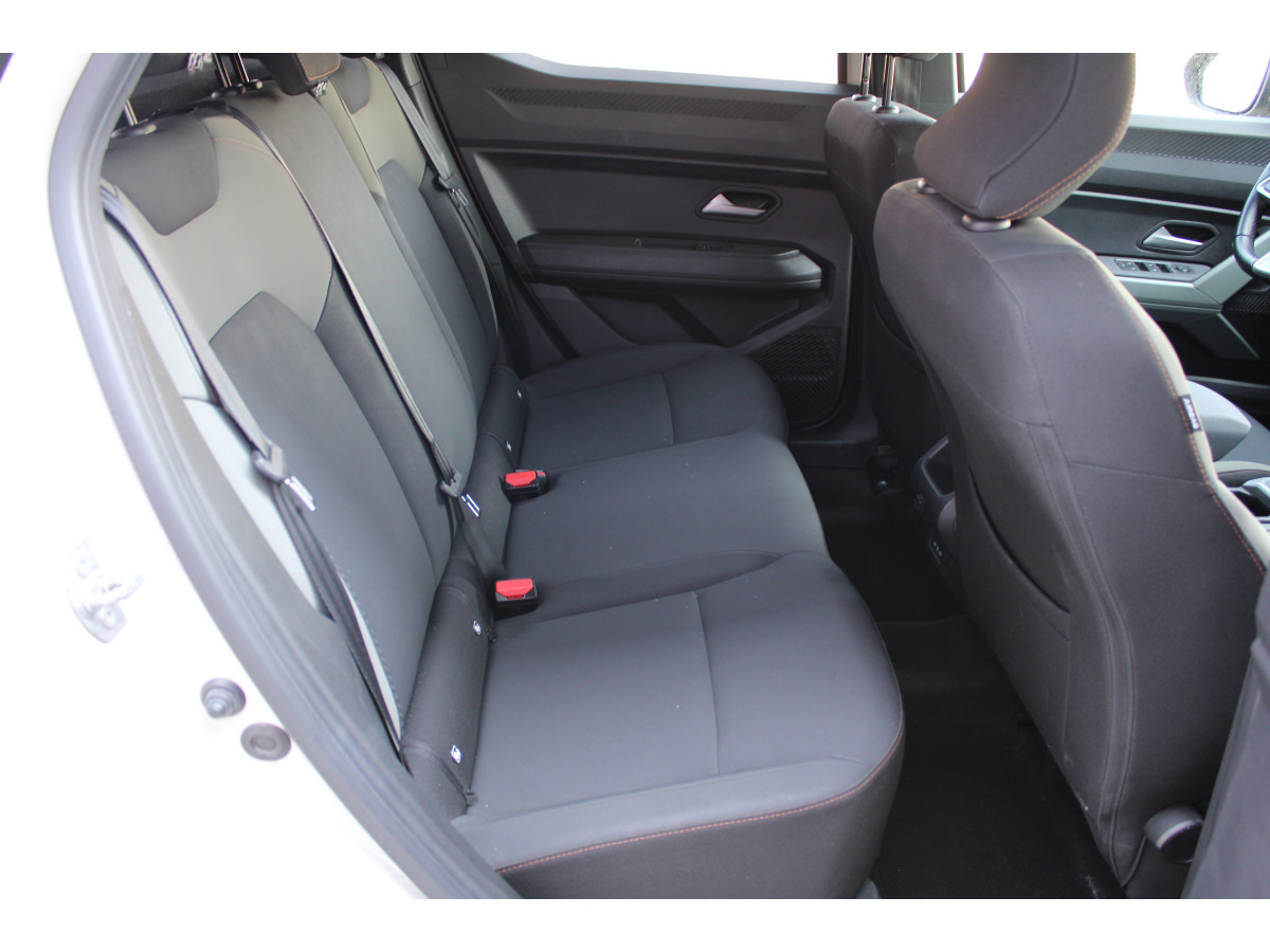 Dacia Duster 1.6 E-TECH HYB. AUT 