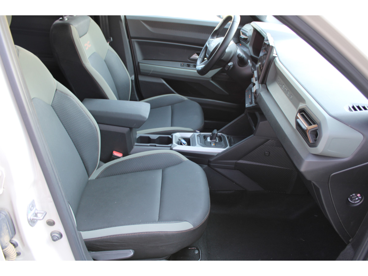 Dacia Duster 1.6 E-TECH HYB. AUT 