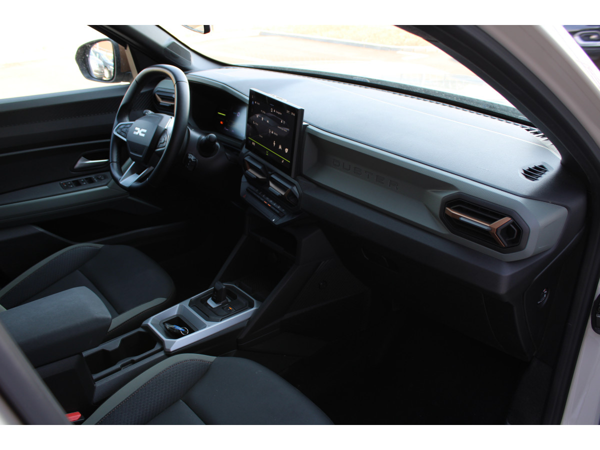 Dacia Duster 1.6 E-TECH HYB. AUT 