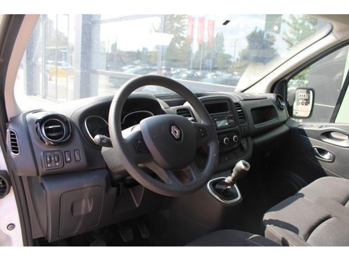 Renault Trafic 2.0 dCi 