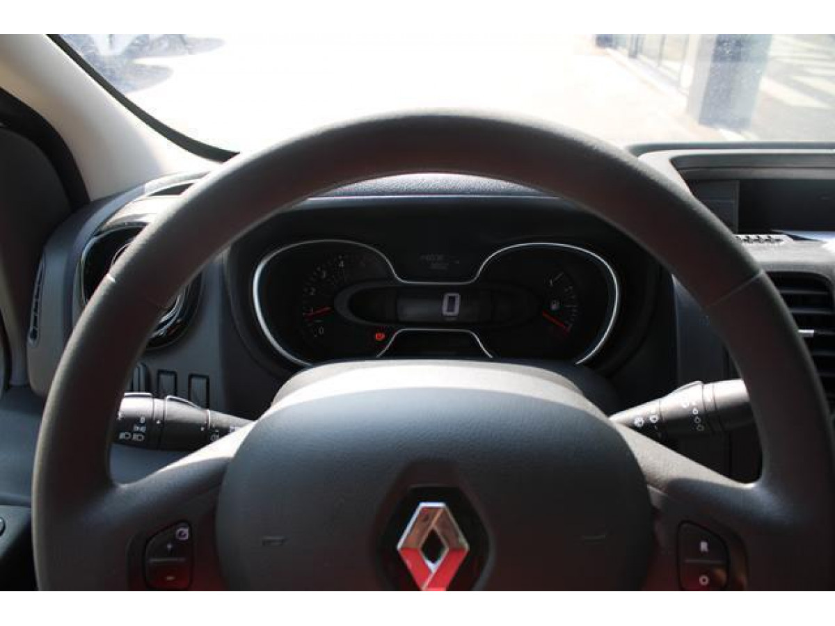 Renault Trafic 2.0 dCi 