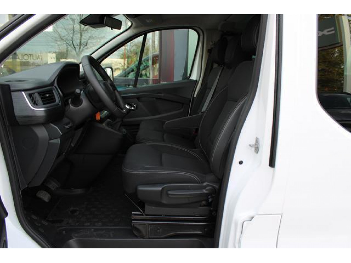 Renault Trafic 2.0 dCi 
