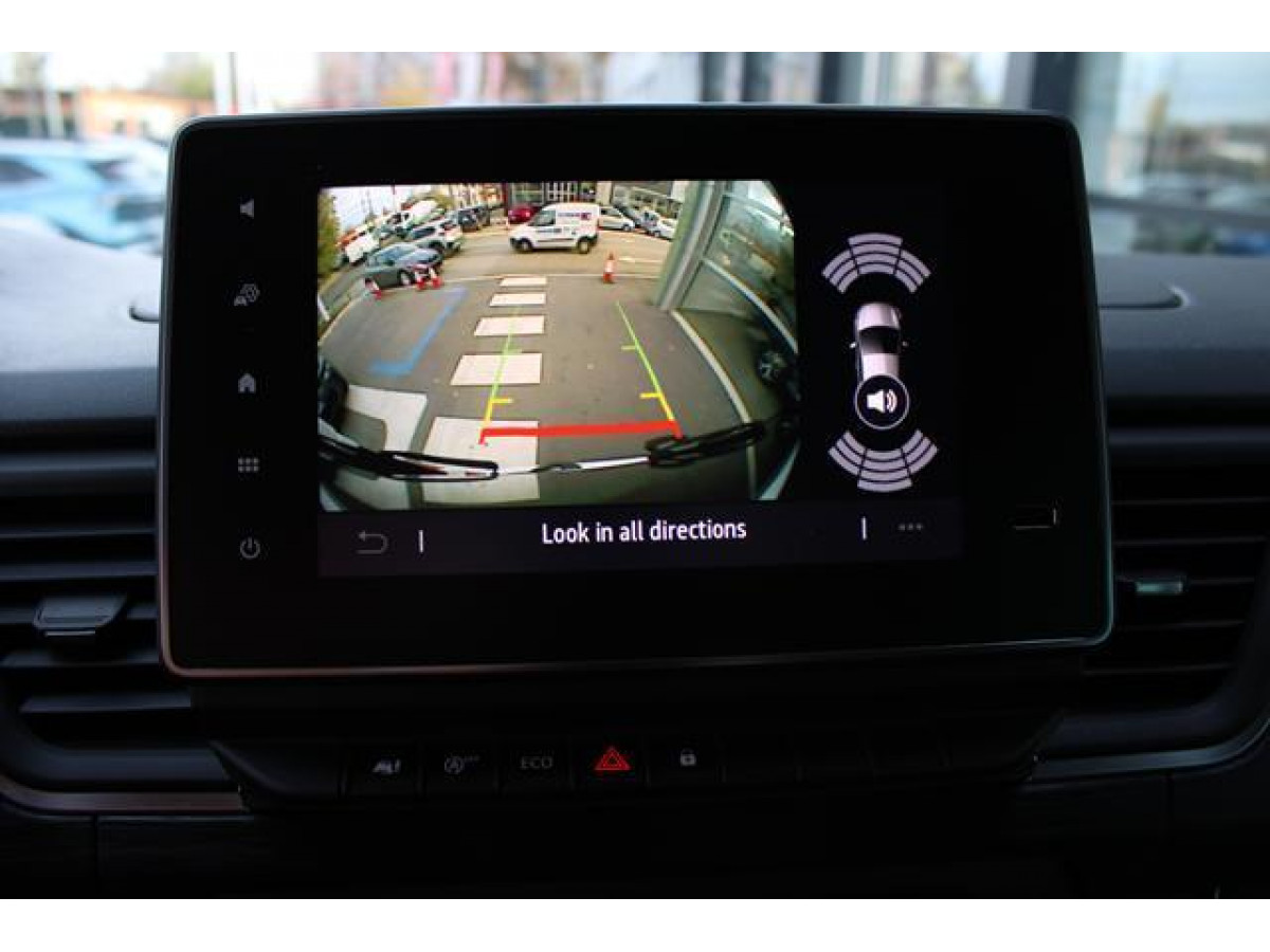 Renault Trafic 2.0 dCi 