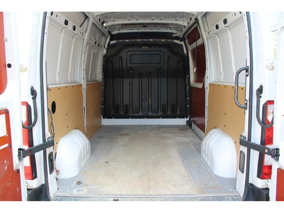 Renault Master 2.3 dCi 