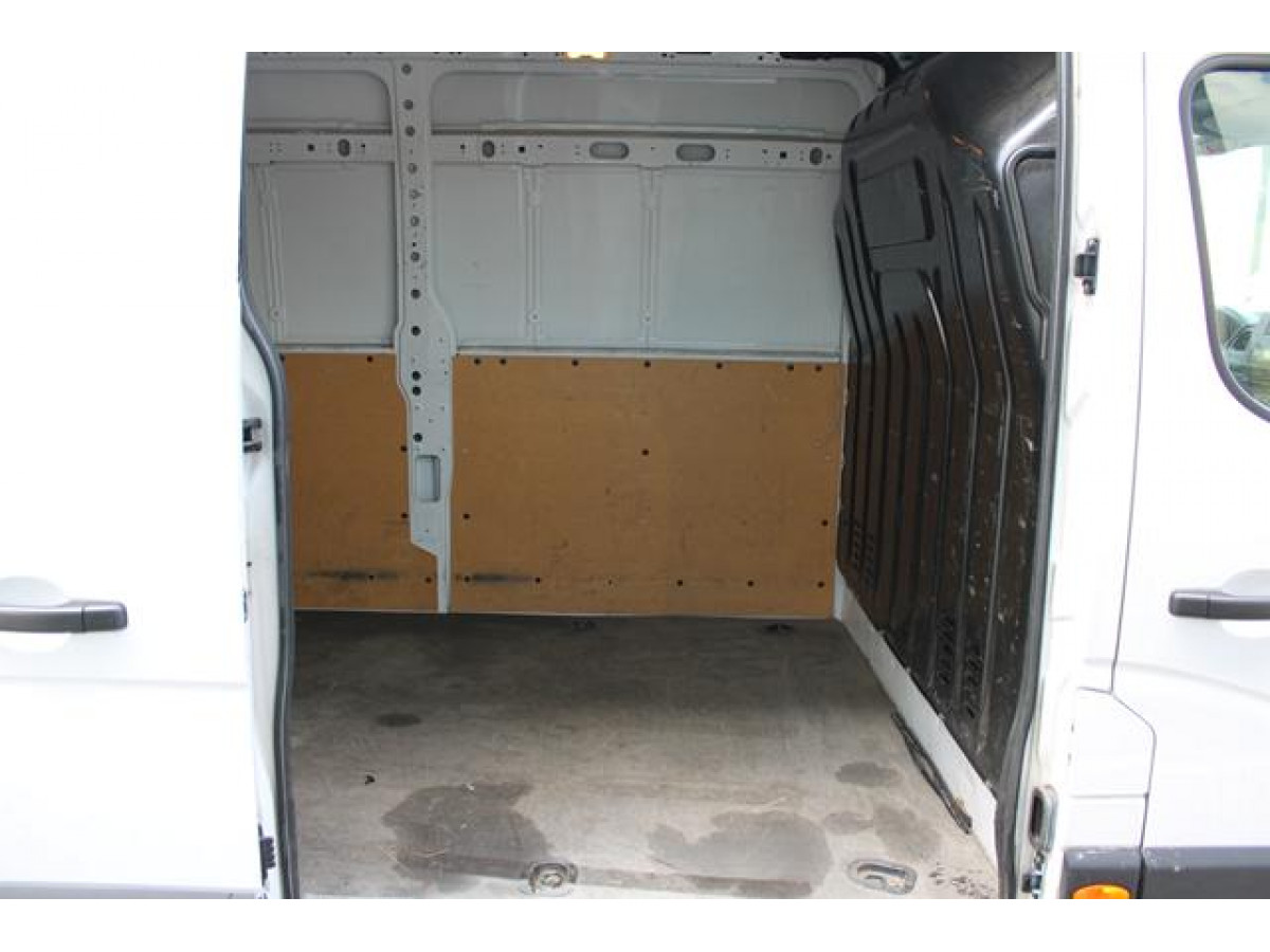 Renault Master 2.3 dCi 