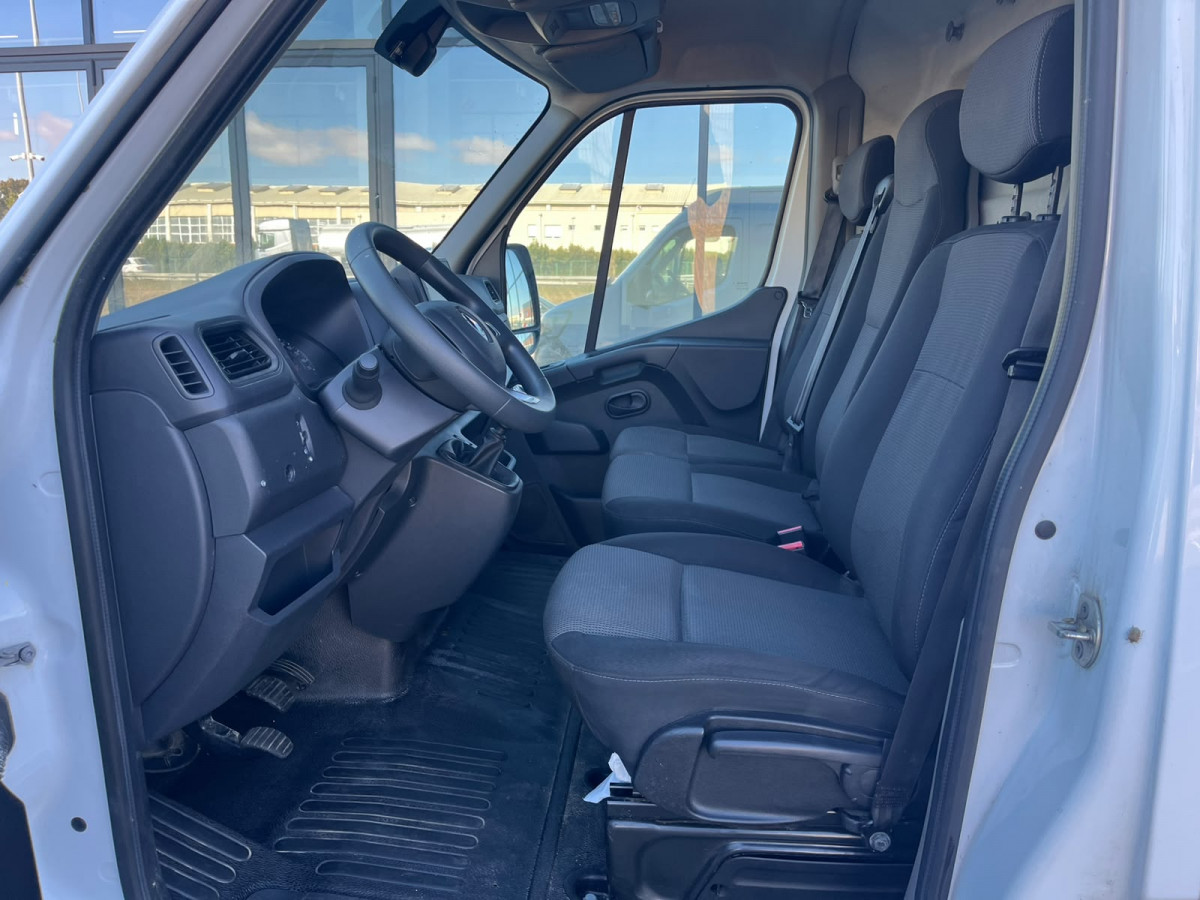 Renault Master 2.3 dCi L1H2 