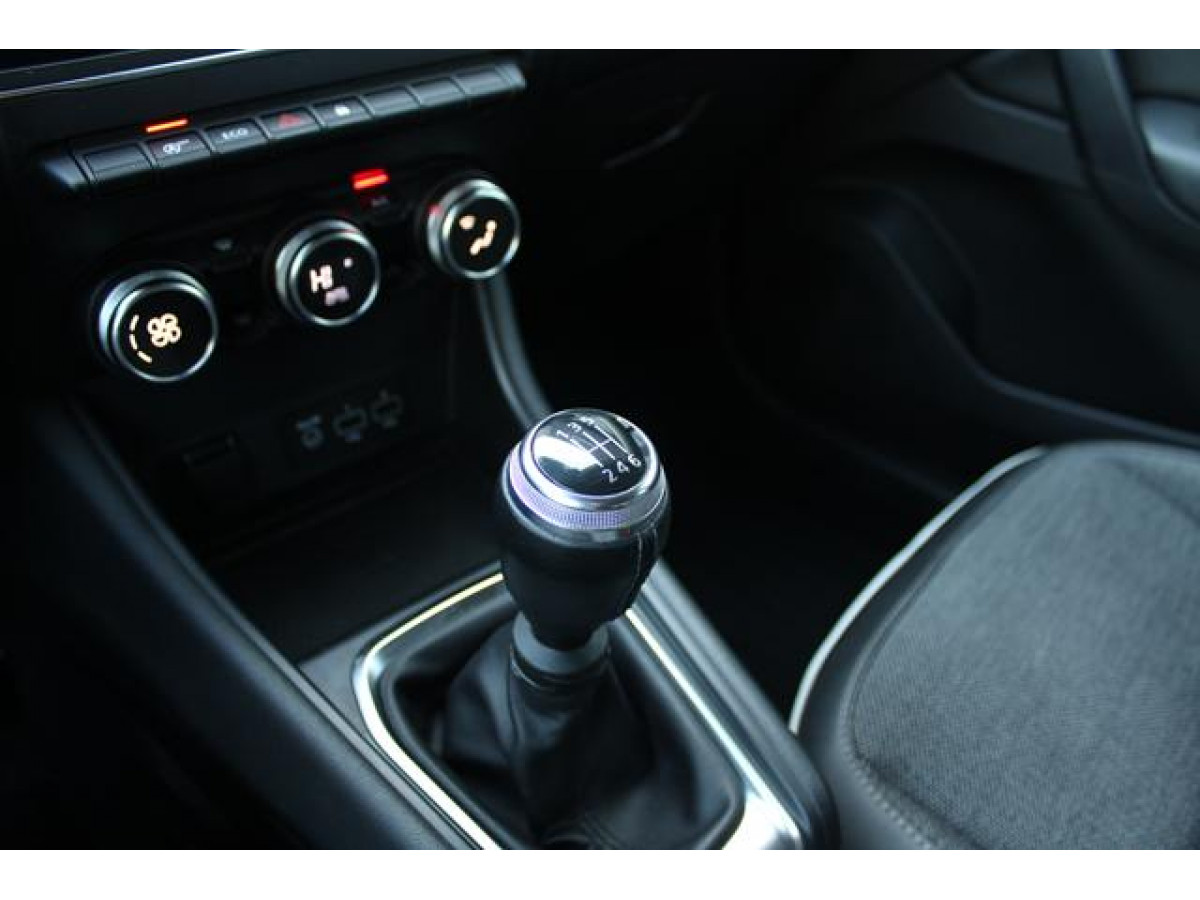 Renault Captur 1.0 tCe Intens 