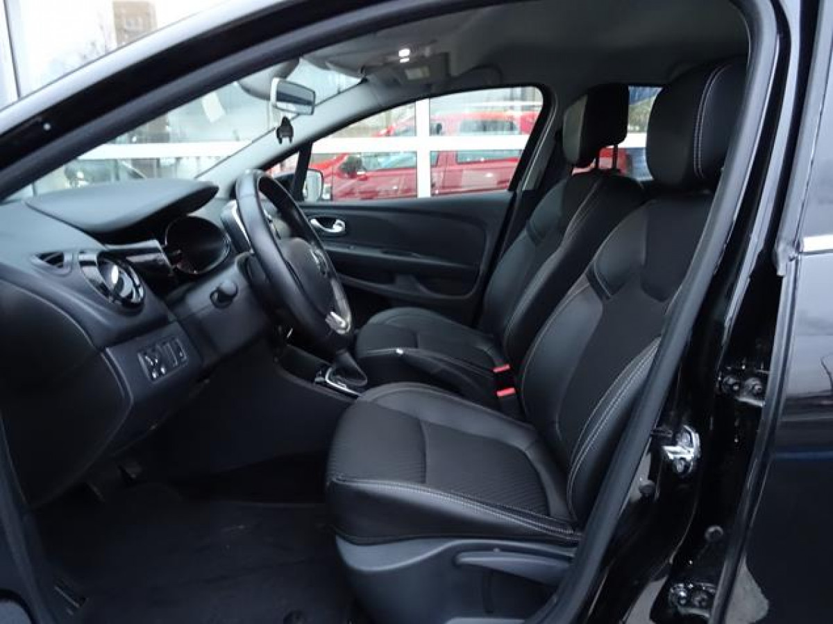 Renault Clio 1.5 dCi INTENS EDC 