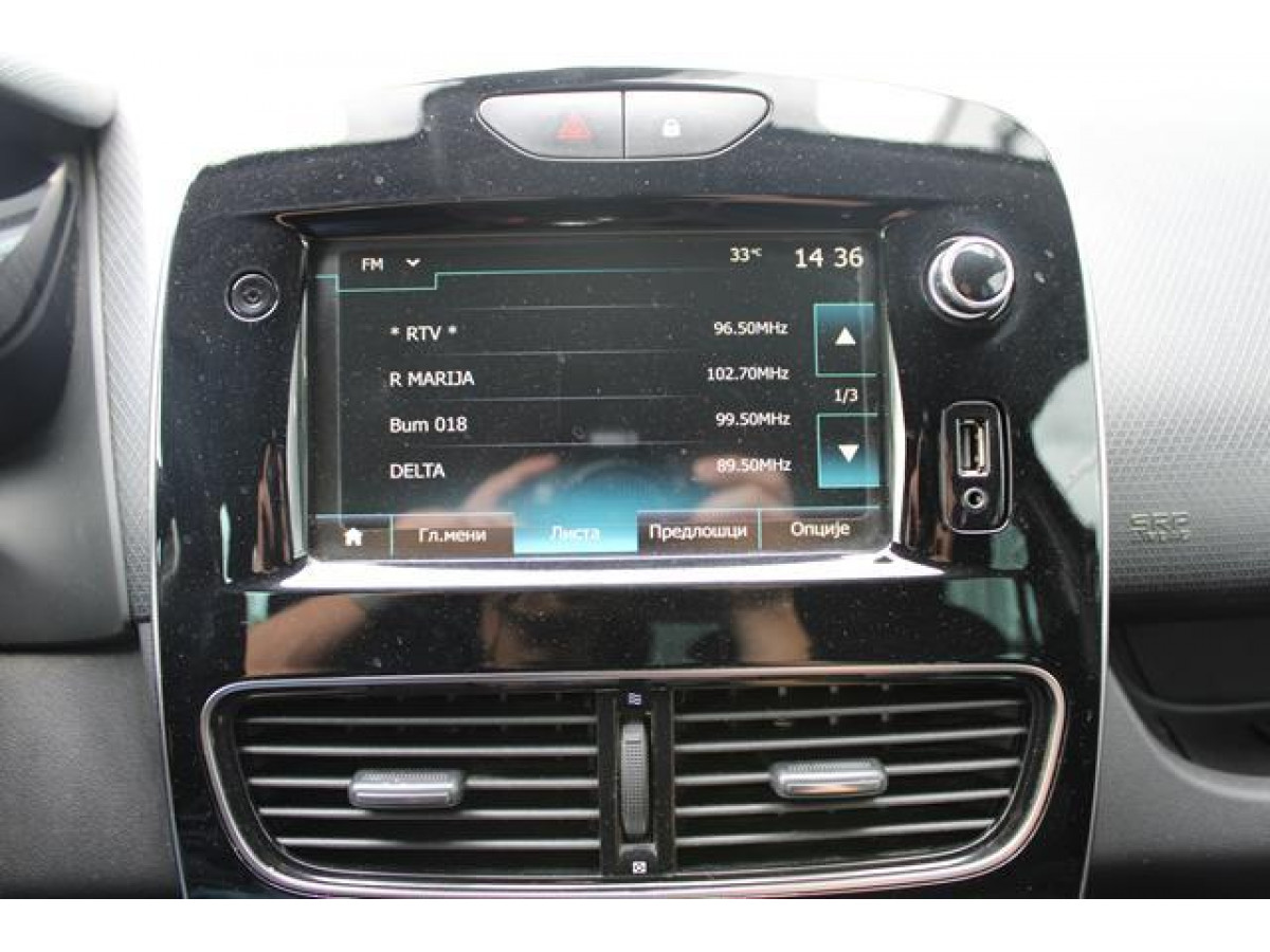 Renault Clio 0.9 tCe LIMITED 