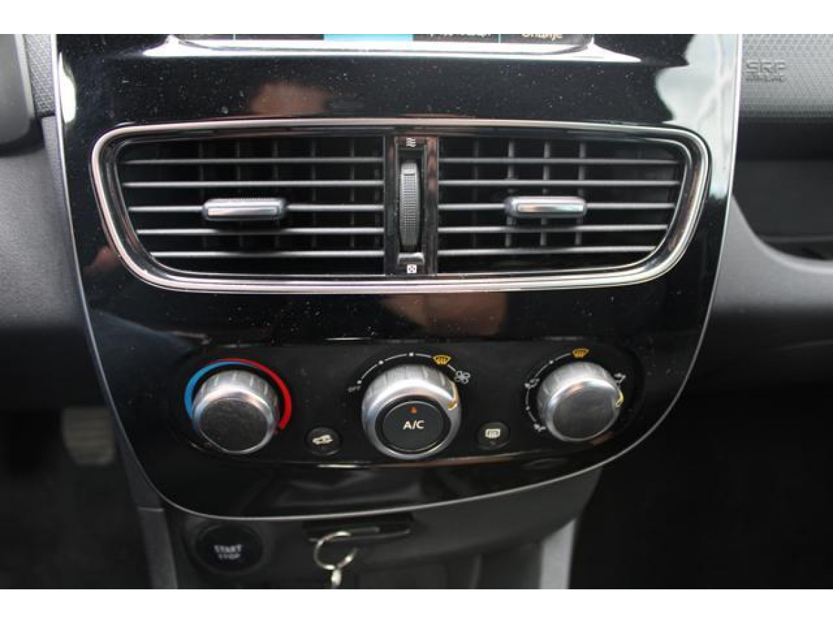 Renault Clio 0.9 tCe LIMITED 