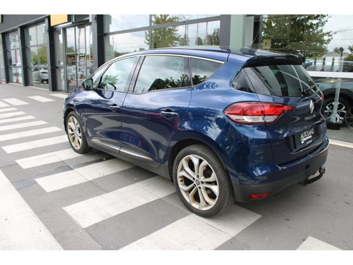 Renault Scenic 1.8 dCi 