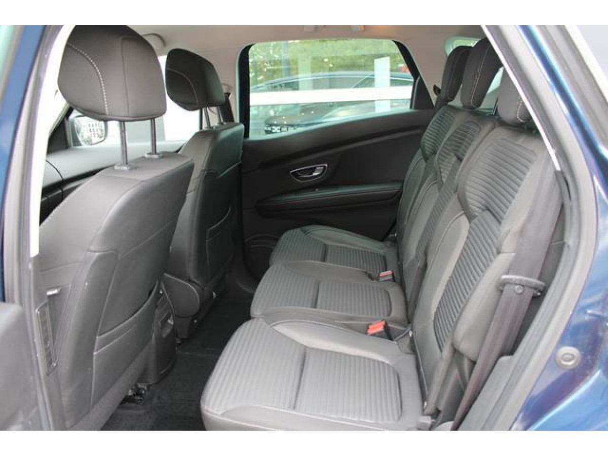 Renault Scenic 1.8 dCi 