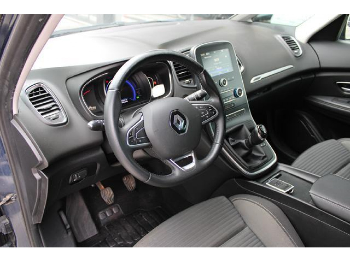 Renault Scenic 1.8 dCi 