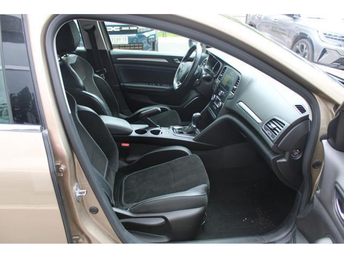 Renault Megane 1.5 dCi LIMITED EDC 