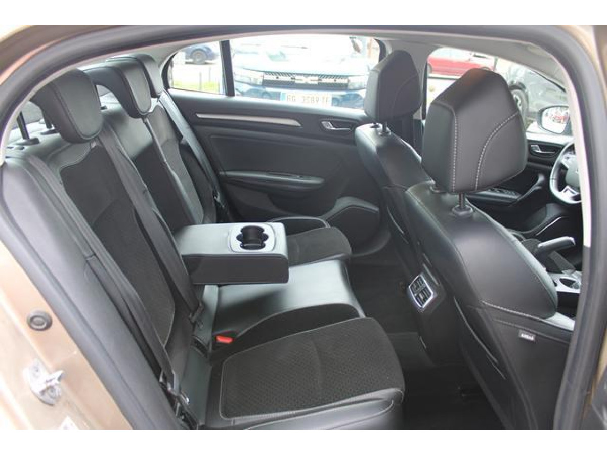Renault Megane 1.5 dCi LIMITED EDC 