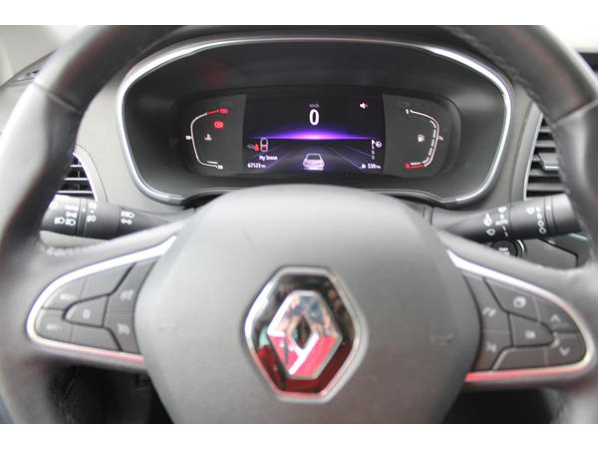 Renault Megane 1.5 dCi EDC 