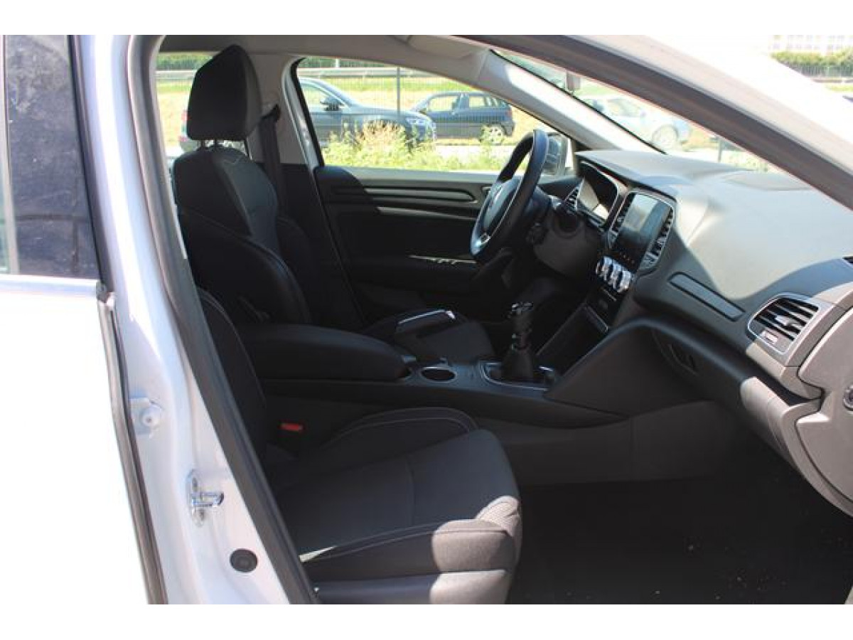 Renault Megane 1.5 dCi EDC 