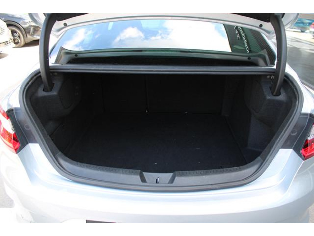 Renault Megane 1.5 dCi EDC 