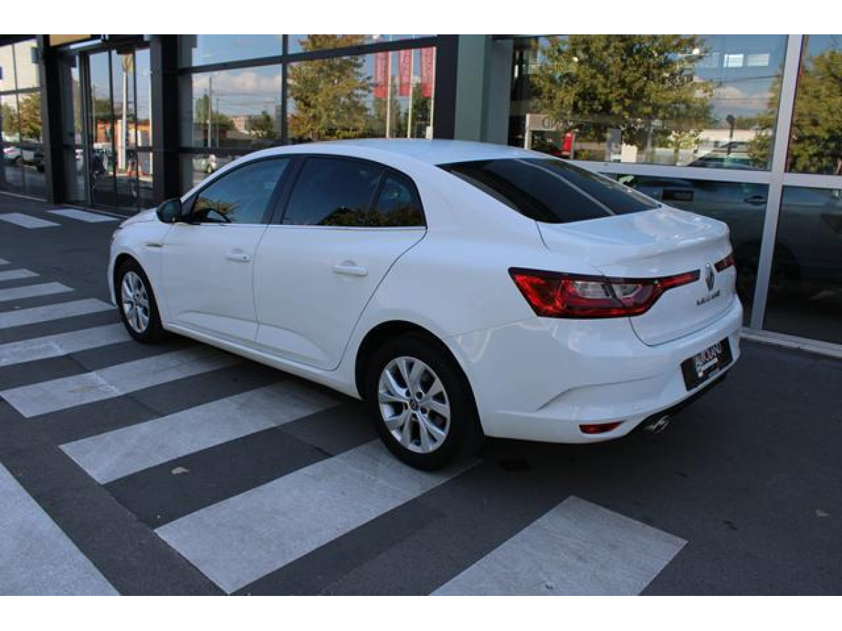 Renault Megane 1.3 tCe Limited 