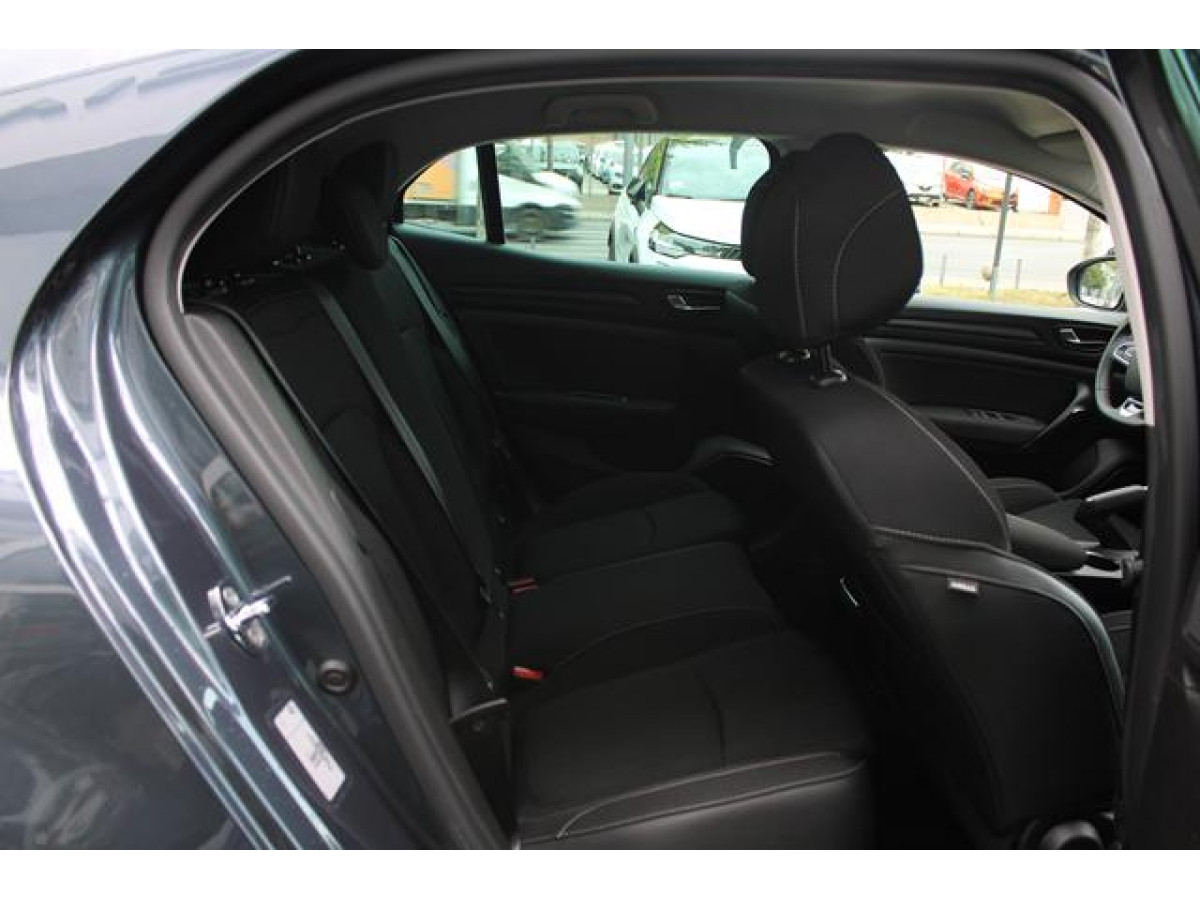Renault Megane 1.3 tCe LIMITED 
