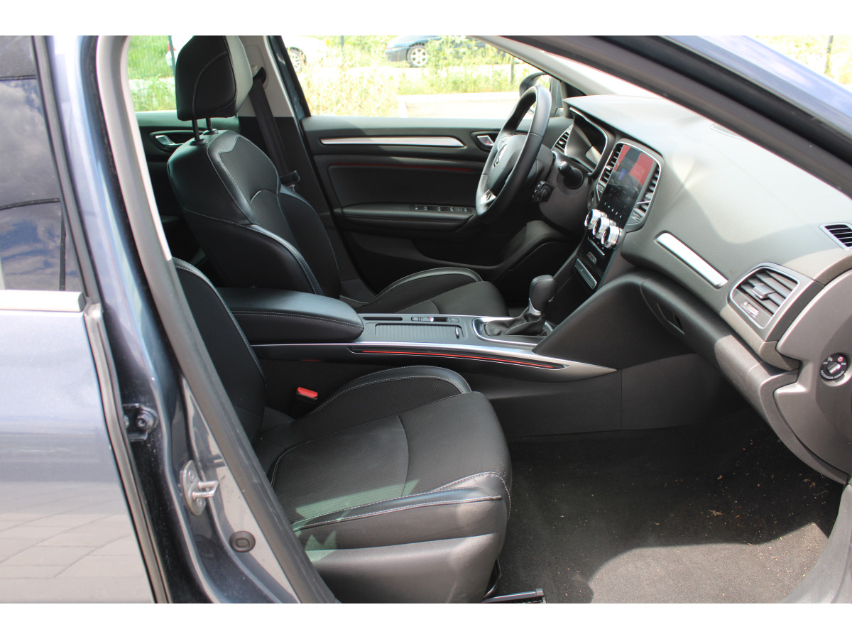 Renault Megane 1.5 dCi EDC 