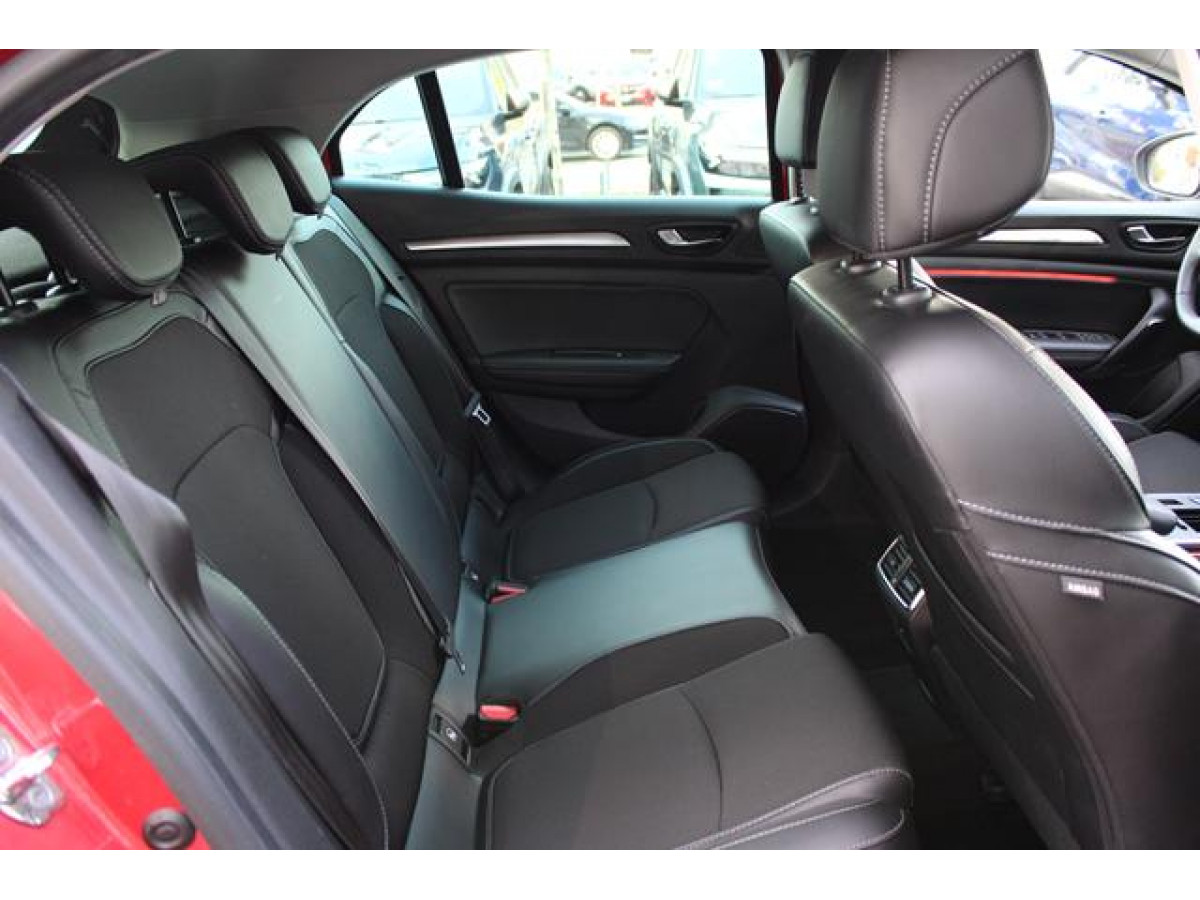 Renault Megane 1.5 dCi EDC 