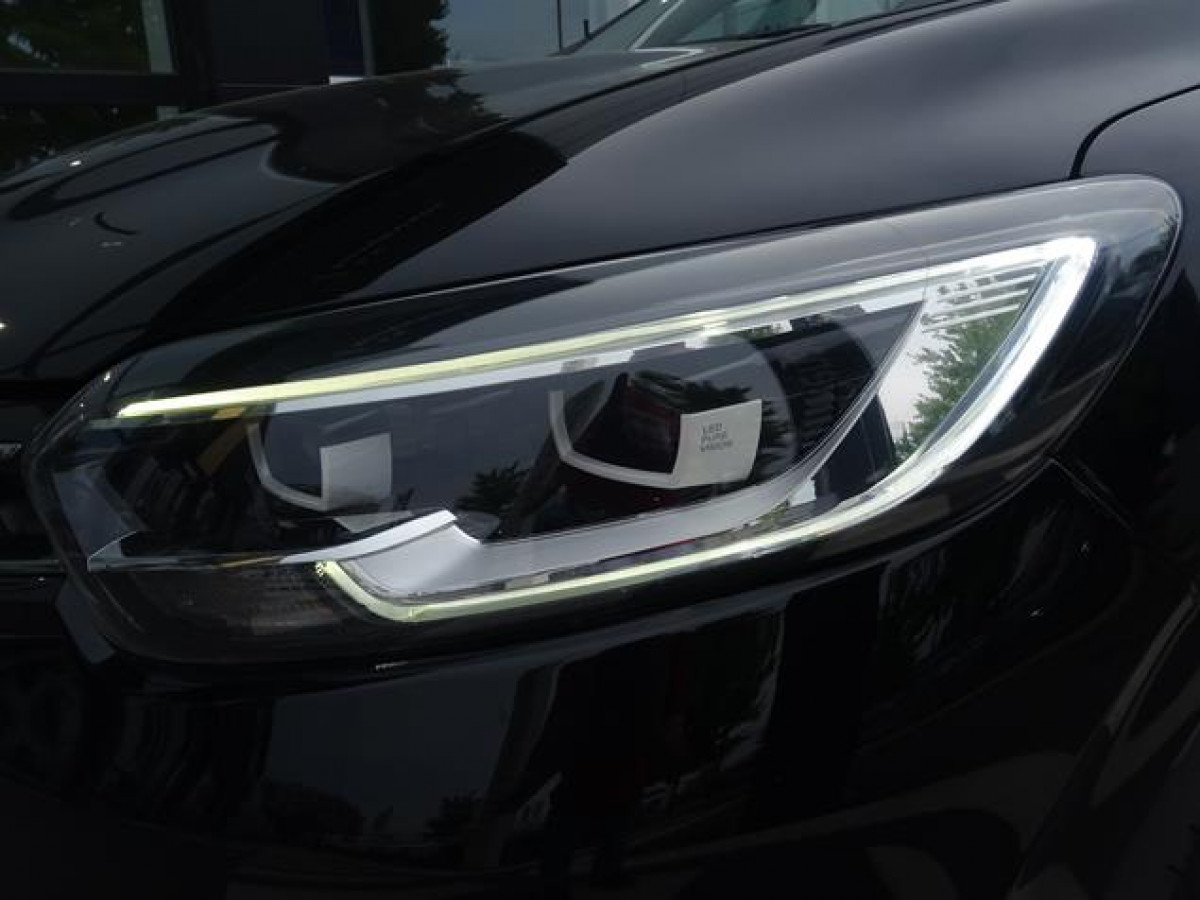 Renault Kadjar 1.6 DCI 4WD BLACK EDITION 