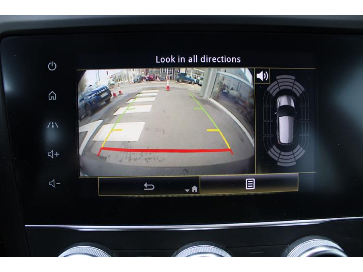 Renault Kadjar 1.3 tCe Intens EDC 
