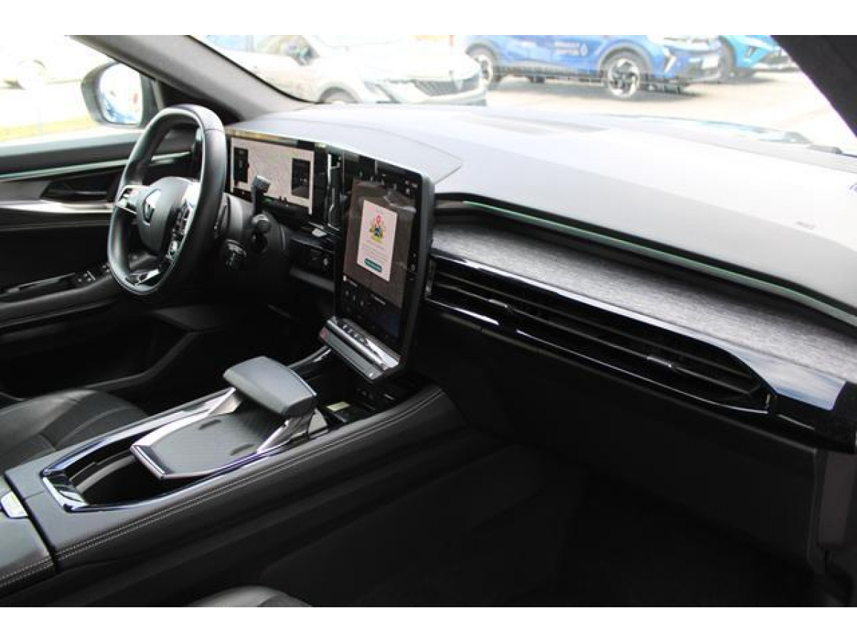 Renault Austral 1.3 tCe Hybrid DCT 