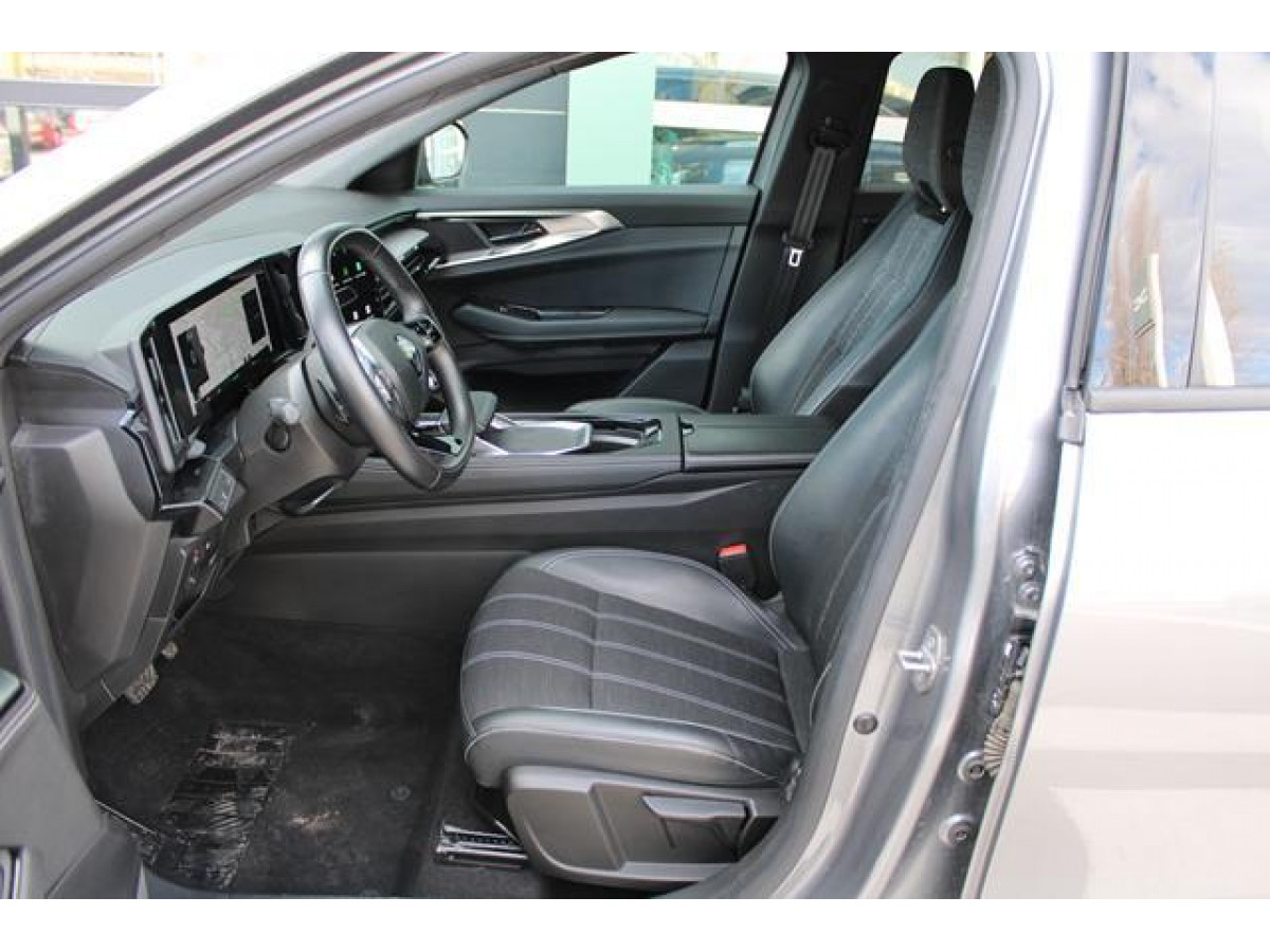 Renault Austral 1.3 tCe Hybrid DCT 