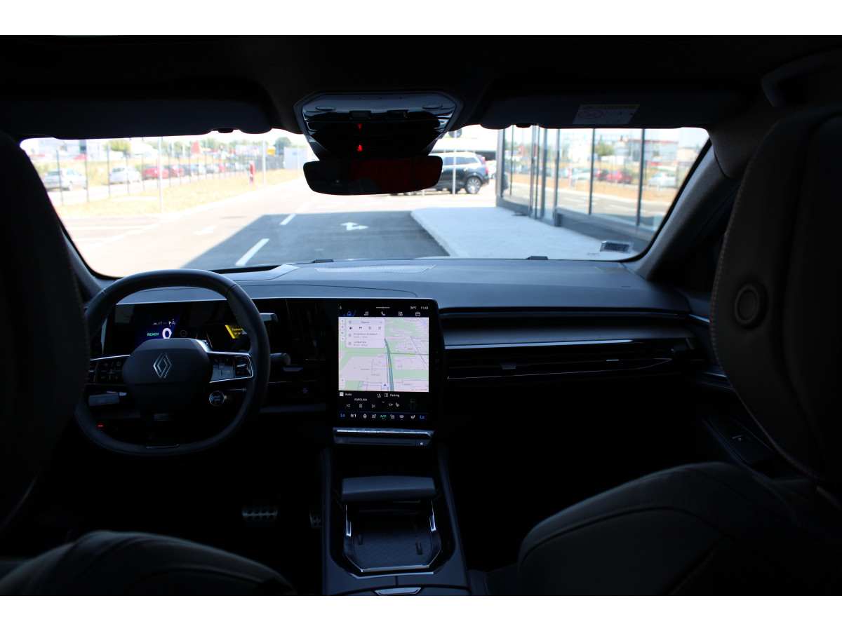 Renault Rafale 1.2 E-Tech Hybrid 