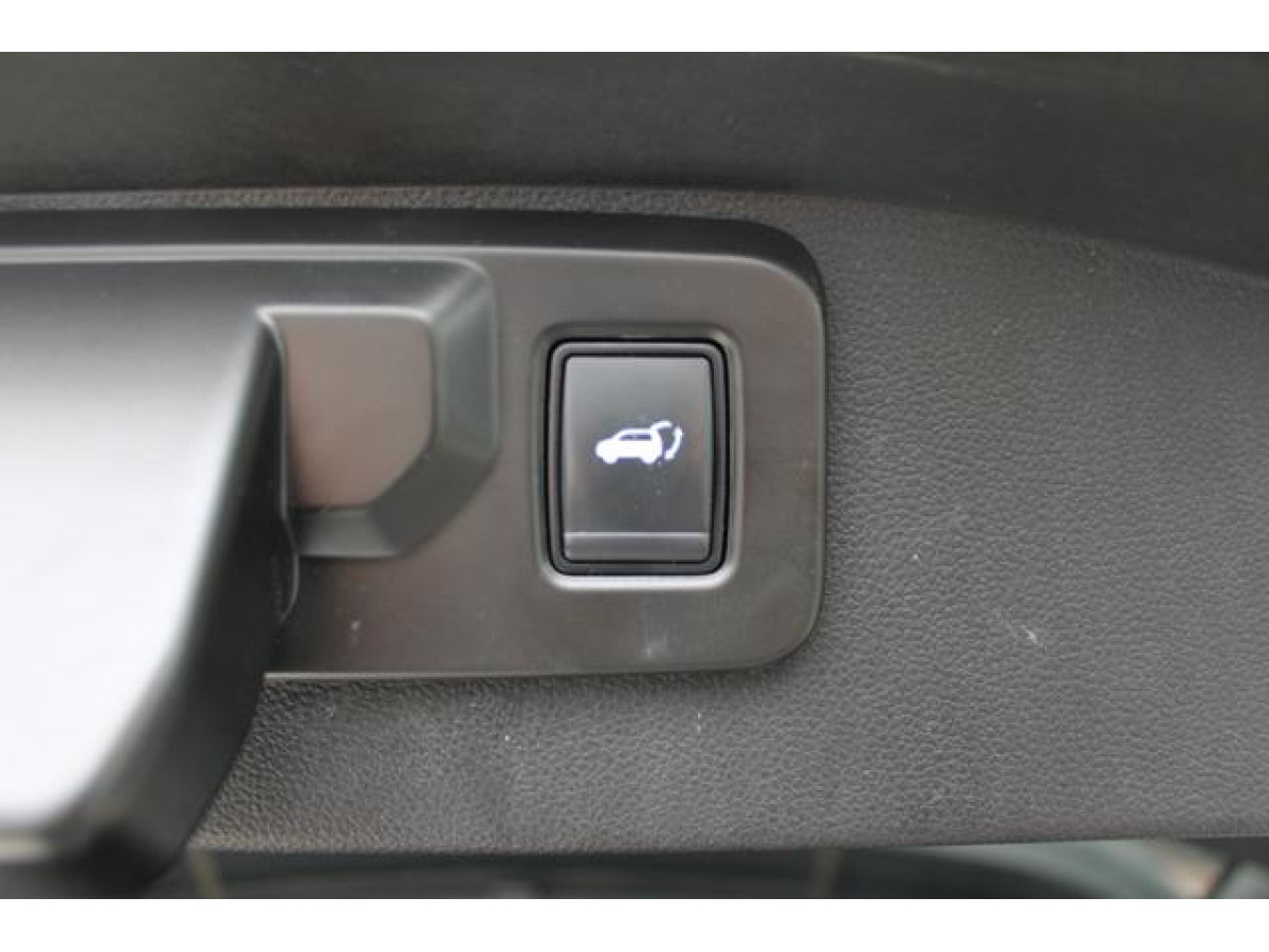 Renault Austral 1.3 tCe Hybrid 