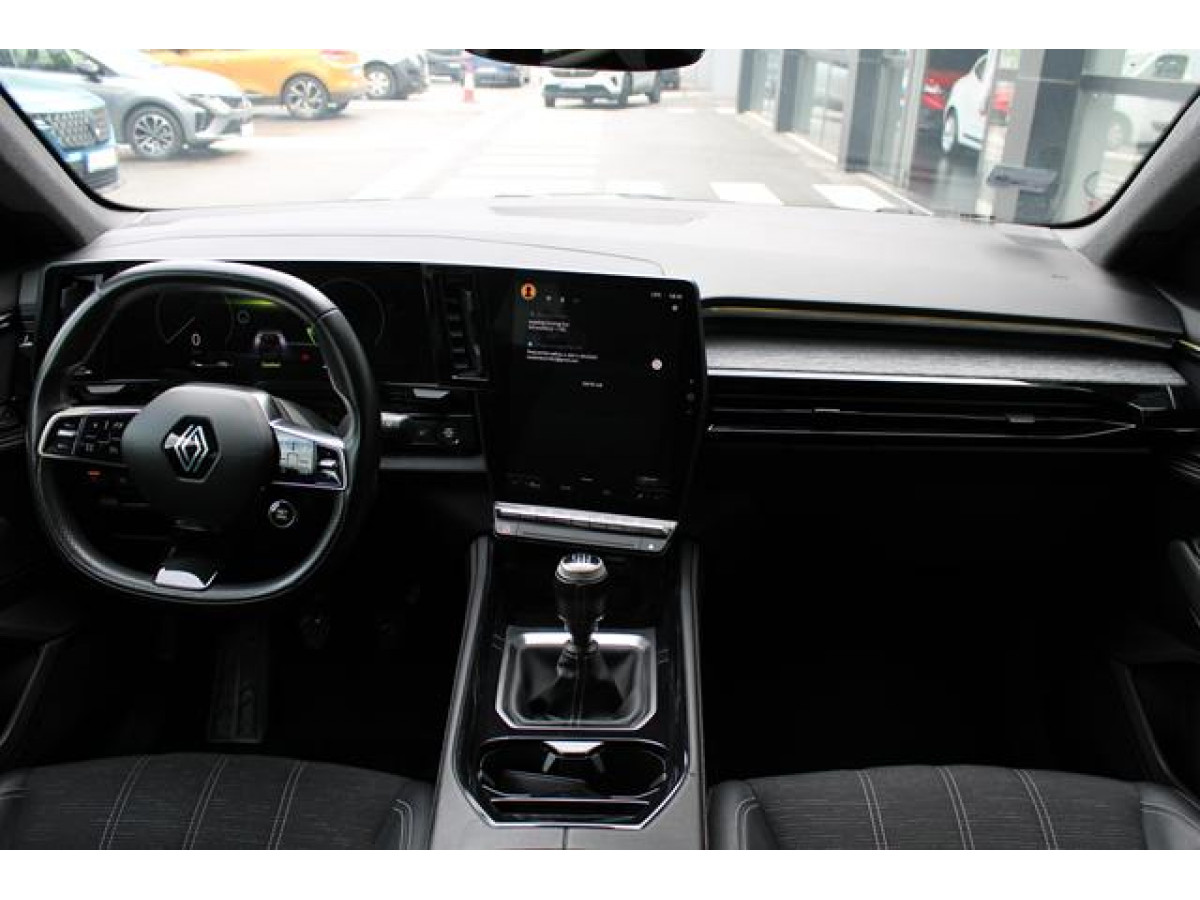 Renault Austral 1.3 tCe Hybrid 
