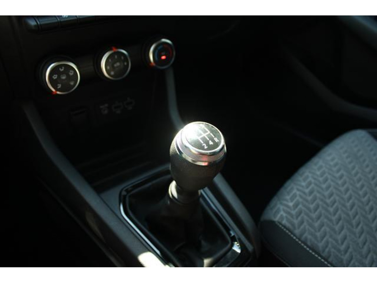 Renault Clio 1.0 sCe Limited 