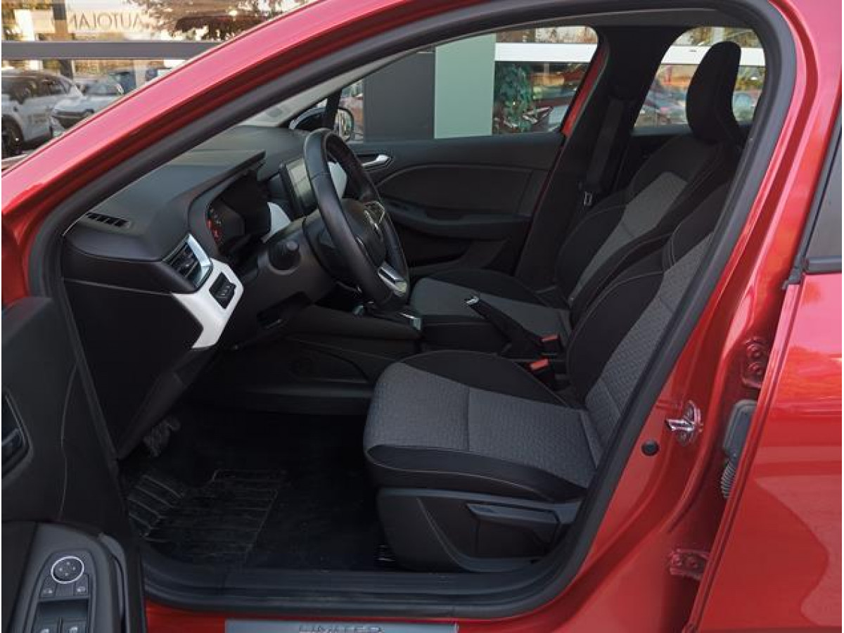 Renault Clio 1.0 tCe Limited CVT
