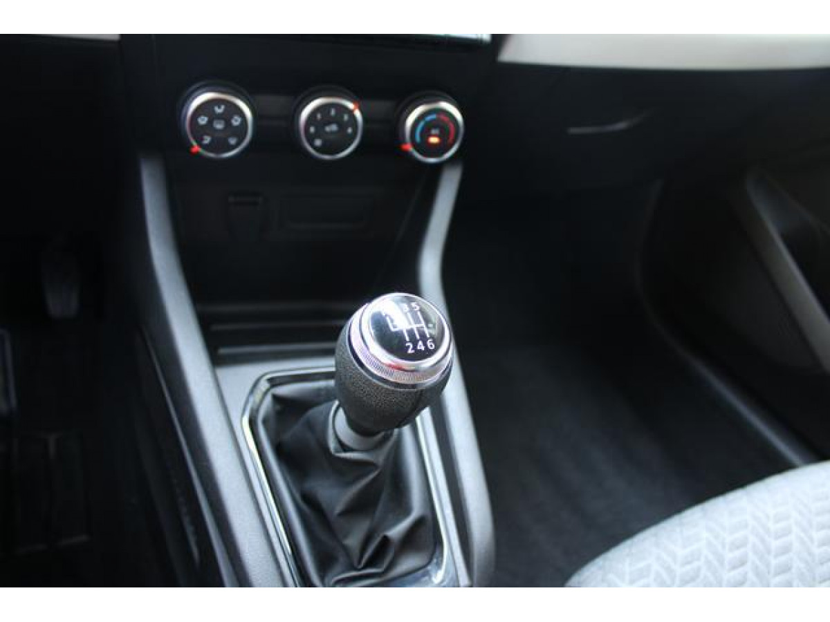 Renault Clio 1.0 tCe Limited 