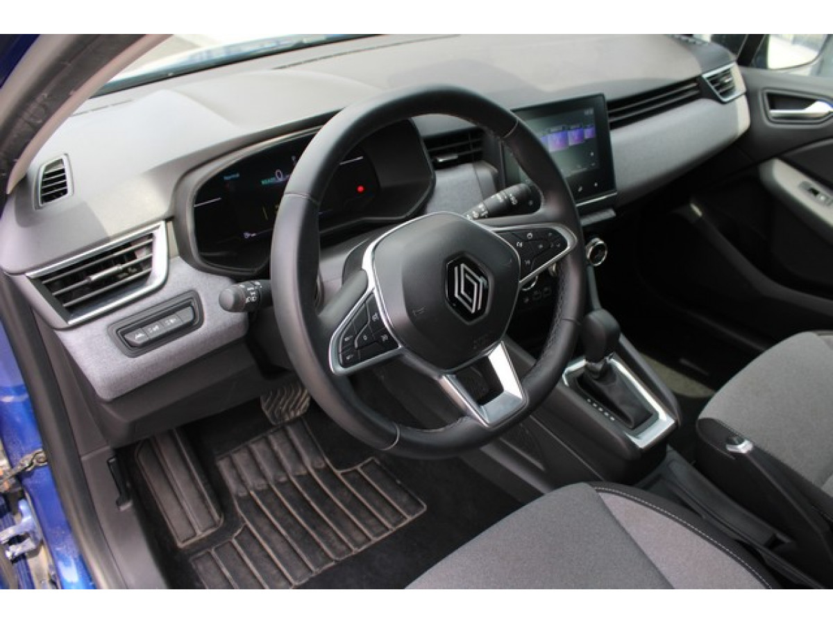 Renault Clio 1.6 E-tech Hybrid 