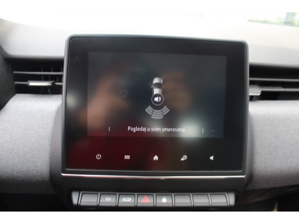 Renault Clio 1.6 E-tech Hybrid 