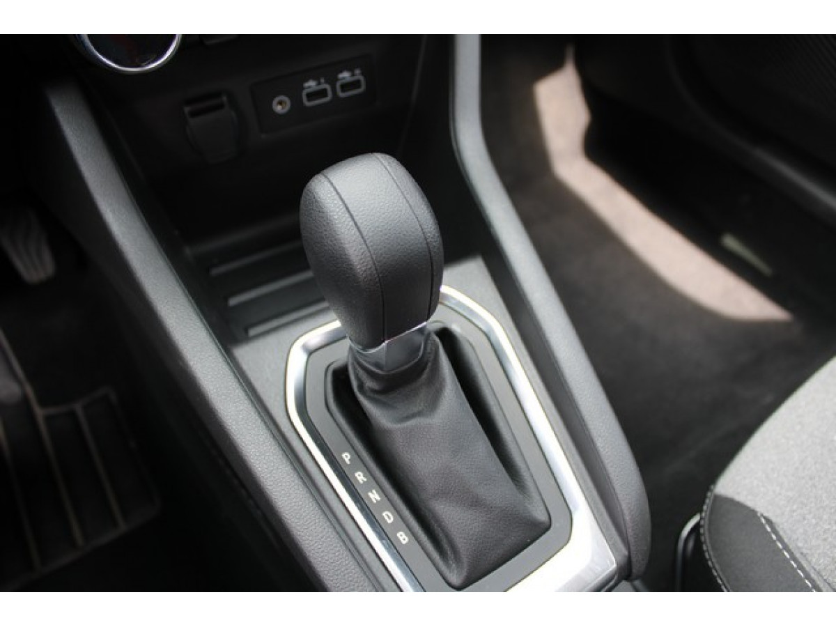 Renault Clio 1.6 E-tech Hybrid 