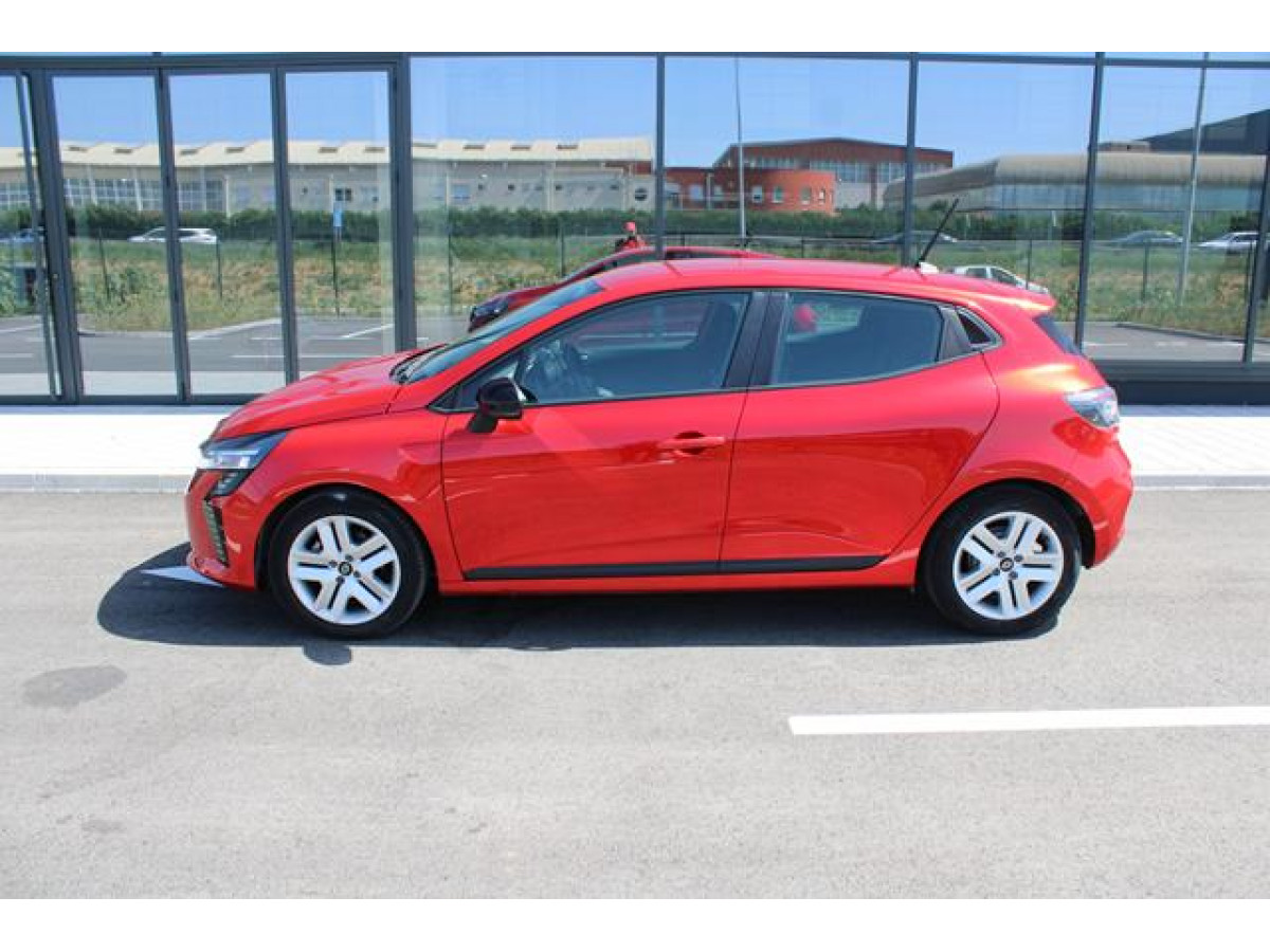 Renault Clio 1.6 E-tech Hybrid 