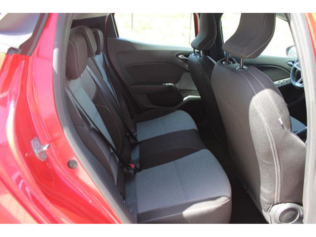 Renault Clio 1.6 E-tech Hybrid 