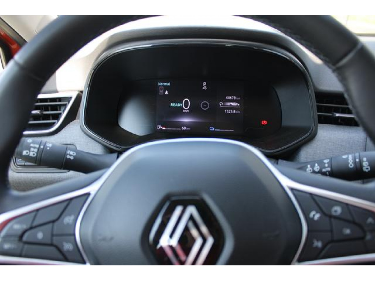 Renault Clio 1.6 E-tech Hybrid 