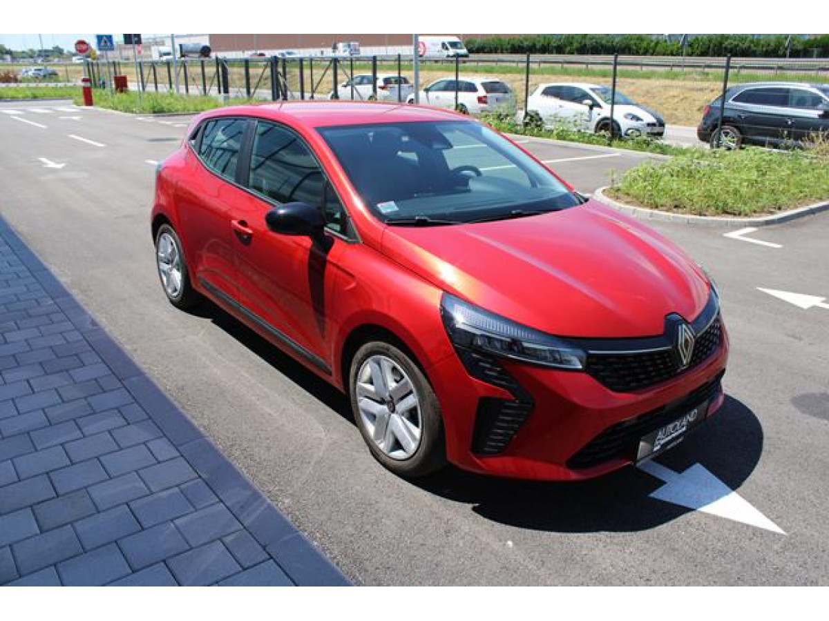 Renault Clio 1.6 E-tech Hybrid 