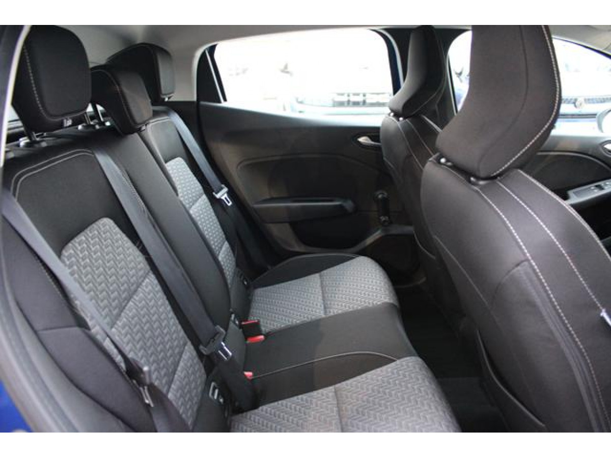 Renault Clio 1.0 tCe CVT 